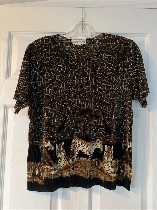 brochure Tops - Brochure Short Sleeve Animal Print Tee in Brown